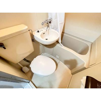 ユニオンマンスリー新松戸１　303　1R・セミダブル☆【禁煙ルーム】人気の角部屋＆ソファ・ローテーブルのあるゆったり25㎡のお部屋♪建物オートロック完備の物件写真4