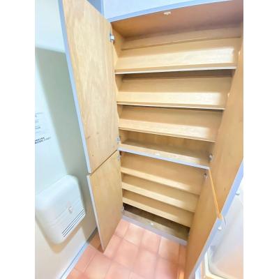 ユニオンマンスリー津田沼３　101　1R・セミダブル☆【禁煙ルーム】人気の角部屋♪デスク・チェアのあるお部屋/千葉工業大学津田沼キャンパスまで徒歩通学/駅前にはの物件写真5