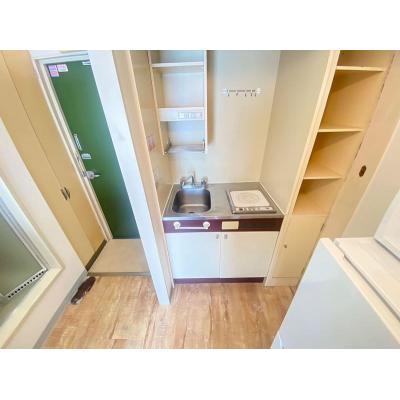 ●2026年6月3日から入居可●ユニオンマンスリー武蔵小金井３　C02　1R・セミダブル☆【禁煙ルーム】安心のモニター付きインターフォン＆室内洗濯機完備！デスク・チェアのあるお部屋の物件写真2