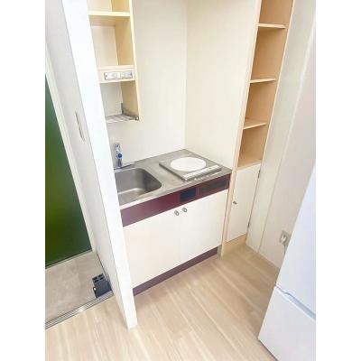 ●2026年6月4日から入居可●ユニオンマンスリー武蔵小金井３　C10　1R・シングル☆【禁煙ルーム】人気の角部屋♪安心のモニター付きインターフォン＆室内洗濯機完備！デスク・チェアのあるお部屋の物件写真2