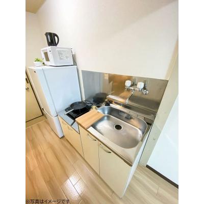 ユニオンマンスリー稲城４　106　1R・セミダブル☆【禁煙ルーム】デスク・チェアのあるお部屋！冷蔵庫や電子レンジなど生活家電完備/京王相模原線利用で橋本駅や笹塚の物件写真2