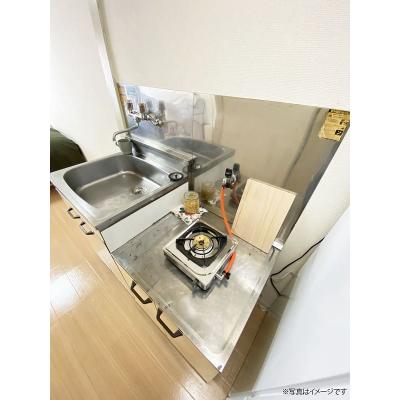 ユニオンマンスリー京王稲田堤２　105　1R・セミダブル☆【禁煙ルーム】冷蔵庫や電子レンジなど生活家電完備♪デスク・チェアのあるお部屋/都営新宿線の物件写真2