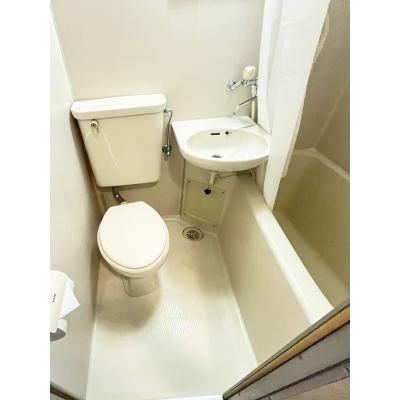 ユニオンマンスリーつきみ野１　102　1R・シングル☆【禁煙ルーム】室内洗濯機や冷蔵庫など生活家電完備！デスク・チェアのあるお部屋/東急田園都市線利用で中央林間の物件写真3