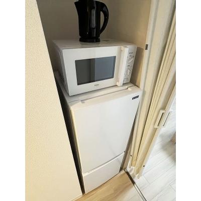 ユニオンマンスリーつきみ野１　102　1R・シングル☆【禁煙ルーム】室内洗濯機や冷蔵庫など生活家電完備！デスク・チェアのあるお部屋/東急田園都市線利用で中央林間の物件写真4