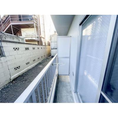 ユニオンマンスリー西八王子３　105　1R・シングル☆【禁煙ルーム】セキュリティ面も安心のモニター付きインターホン完備。物件近くにはスーパーの物件写真6