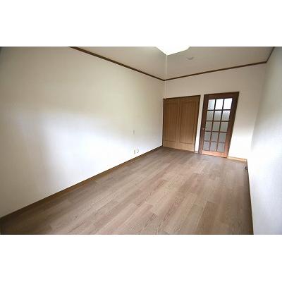 コスモスハイツ草川の物件写真1