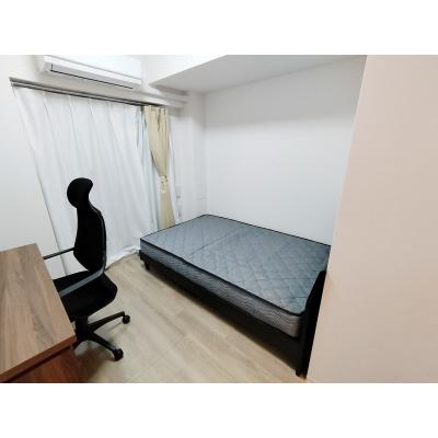 【🍂!期間限定ほっと価格！🍂】【禁煙🚭/Wi-Fi無料🌐】マイナビSTAY新大阪ラヴァーグ　906の物件写真3