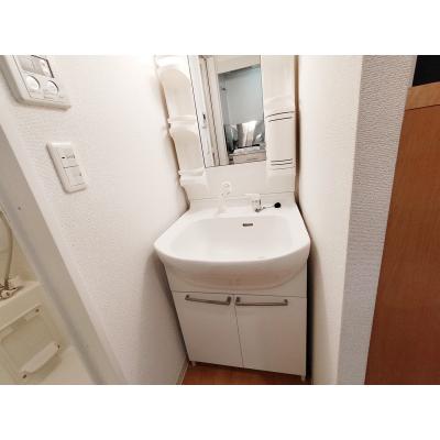 【🎉初期費用オフ｜お得なキャンペーン】【禁煙🚭/Wi-Fi無料🌐】マイナビSTAY EL東梅田　301の物件写真6