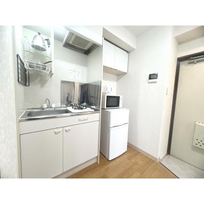 apartment 〒104-0061　東京都中央区銀座４丁目12-15 歌舞伎座タワー26階