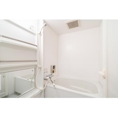 大阪駅まで1駅！/USJまで電車で10分/飲食店至近/AXIA　402の物件写真4