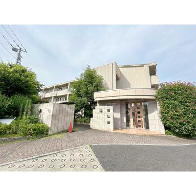 apartment 〒104-0061　東京都中央区銀座４丁目12-15 歌舞伎座タワー26階