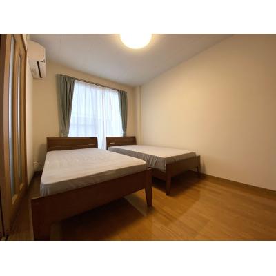 グランマンスリー佐野堀米町R205【2ベット！2名入居可！Wi-Fi無料！】の物件写真2