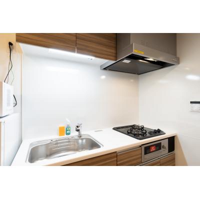 森下駅から徒歩4分！日当たりの良いお部屋/Wi-Fi完備/家具・家電完備/糸と365日。302の物件写真3