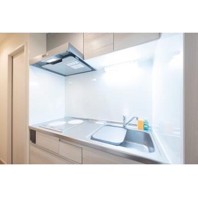 家具・家電完備/日当たり良い♪/オシャレなデザイナーズ物件♪/短期～長期滞在まで◎/K-room 302の物件写真3