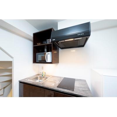 最寄り駅まで徒歩3分/家具・家電完備/オシャレなデザイナーズ物件♪/CH RESIDENCE 喜久井町 102の物件写真3