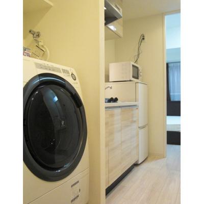 【川崎　駅】◇EP川崎◇⑤【分譲貸・ペット可・ドラム式洗濯乾燥機・Blu-rayレコーダー標準搭載！】の物件写真4