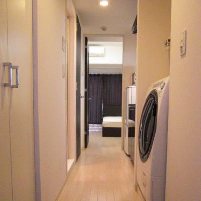 ◇EC池袋PRIME　AXIA◇⑤【分譲貸・NET無料・ドラム式洗濯乾燥機・HDD内蔵Blu-rayレコーダー搭載！】の物件写真3
