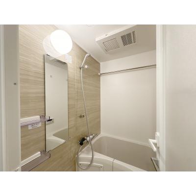 apartment 〒104-0061　東京都中央区銀座４丁目12-15 歌舞伎座タワー26階