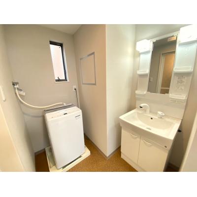 ◆パシオン尼崎出屋敷１【提携駐車場あり】【Wi-Fi無料！阪神尼崎まで徒歩圏内！2024年築, スペース広々！】の物件写真4