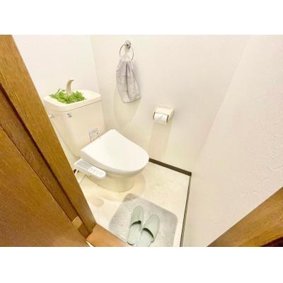 【三重県桑名市/益生駅徒歩8分/駐車場/無料Wi-Fi/バストイレ別・独立洗面台/洋室9.4帖/宅配BOX】クレバービュー 102号室 ファミマンの物件写真5