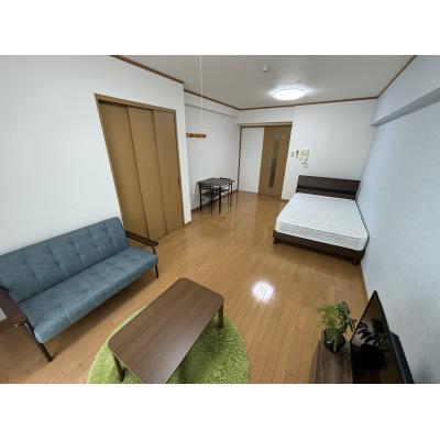 Ｓマンスリー河原町通り【プレミアム・ネット無料・オートロック・宅配ＢＯＸ有り・駐車場有り】の物件写真1