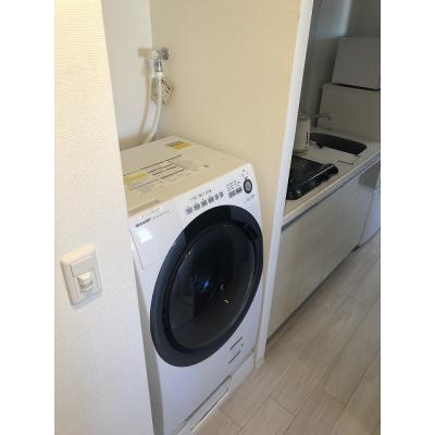 EP京都ステーションレジデンシャル⑨【ＮＥＴ無料・分譲貸・ペット飼育相談可、ドラム式洗濯乾燥機・３２型液晶ＴＶ・ブルーレイ標準装備！】の物件写真3
