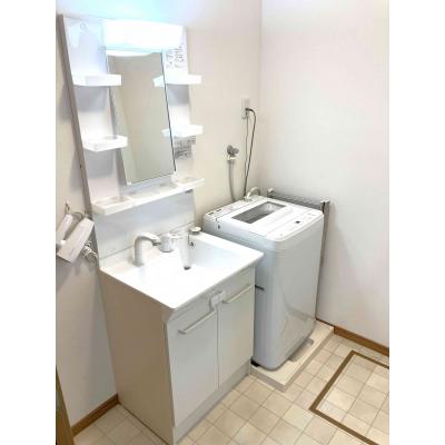 マコットいわき内郷A207【無料駐車場ありバストイレ別・Wi-Fi無料】『いわき駅』車で10分！近隣施設も充実♪4名入居可の広々空間♪の物件写真3