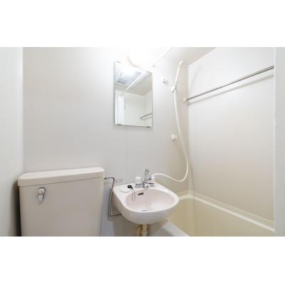 池袋まで1駅！複数路線が使えてアクセス良好/スーパーが隣にある便利なお部屋/Access文京大塚202の物件写真4