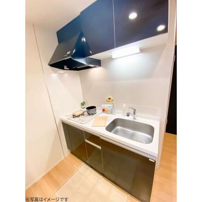 ユニオンマンスリー新富町LuxuryⅠ　101　1LDK・ダブル【４名まで】☆◆インターネット固定回線（有線・Wi-Fi）無料の部屋◆【禁煙ルーム】曲線のある家具でやさの物件写真2