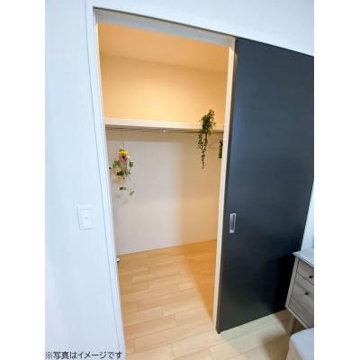 ユニオンマンスリー新富町LuxuryⅠ　601　1LDK・ダブル【４名まで】☆◆インターネット固定回線（有線・Wi-Fi）無料の部屋◆【禁煙ルーム】曲線のある家具でやさしさの中にも洗練された雰囲気。の物件写真6