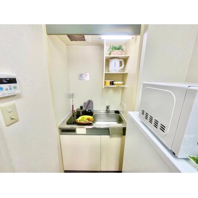 【名古屋市中川区/八田駅徒歩4分/駐車場/バストイレ別/充実した周辺環境】アヴェニュー高畑 201号室 ファミマンの物件写真3