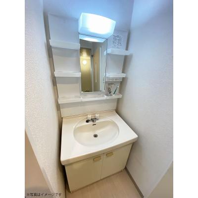 ユニオンマンスリー大塚１０　305　2DK・ツイン【４名まで】☆【禁煙ルーム】人気の角部屋＆バストイレ別＆独立洗面台完備♪ダイニングテーブル・チェア＆ローテーブル・ソファのあるゆったり43㎡のお部屋の物件写真5