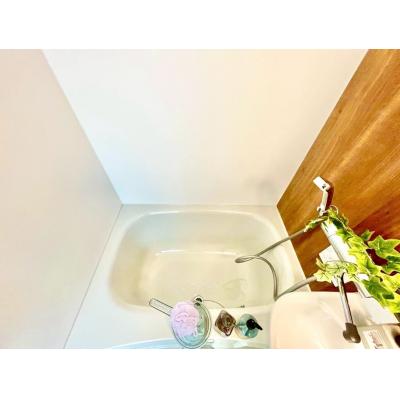【名古屋市名東区/上社駅/無料Wi-Fi/バストイレ別/自転車駐輪可能】グレース文教台 205号室 ファミマンの物件写真4