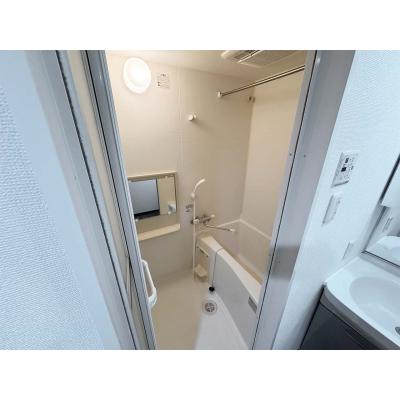 【🎍年末年始大感謝祭🎍】【禁煙🚭/Wi-Fi無料🌐】マイナビSTAYジュネーゼ東梅田　401の物件写真5