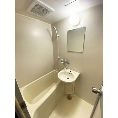 ユニオンマンスリー府中分倍河原１　405　1K・シングル☆【禁煙ルーム】人気の角部屋＆バストイレ別♪勉強やテレワークなどワークスペースにおすすめデスク・チェアのあるお部の物件写真3