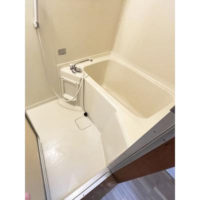 ユニオンマンスリー府中中河原３　205　2DK・セミダブル☆【禁煙ルーム】人気の角部屋・バストイレ別・独立洗面台付き！ダイニングテーブル・チェア＆ローテーブル・ソファのあるゆったり37㎡のお部屋の物件写真3