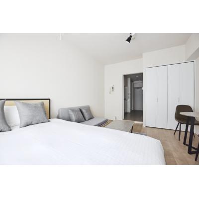 12/30までの大特価！幡ヶ谷から徒歩5分！駅周辺も買い物場所充実♪/エレベーター付きのシンプルなお部屋/コスモリード幡ヶ谷 503の物件写真2