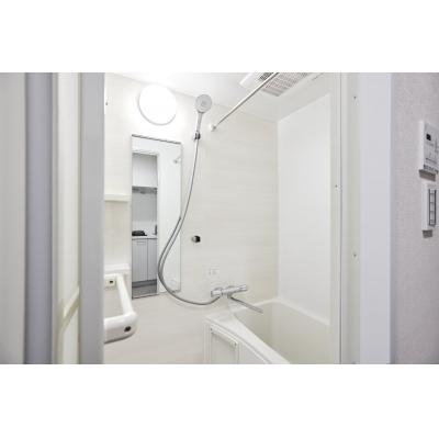 12/30までの大特価！幡ヶ谷から徒歩5分！駅周辺も買い物場所充実♪/エレベーター付きのシンプルなお部屋/コスモリード幡ヶ谷 503の物件写真4