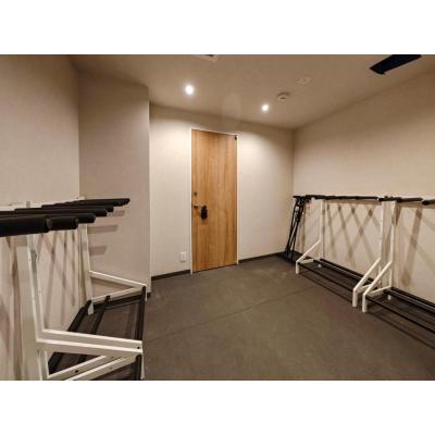 ニセコHANAZONOリゾートまで車で5分/スーパー近く/モダンな内装/倶知安駅徒歩22分の物件写真6