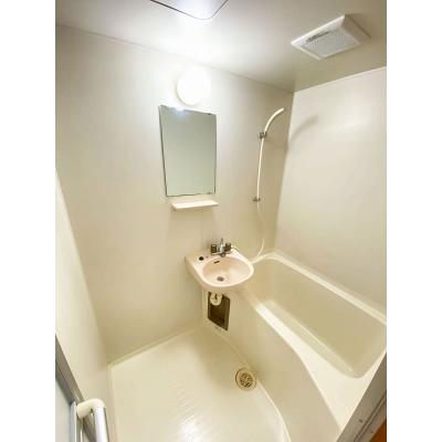 ユニオンマンスリー永山５　207　1K・シングル☆【禁煙ルーム】嬉しいバストイレ別のお部屋＆たっぷり収納付き♪2路線利用可/新宿方面にも乗り換えなしでアクセス可能。の物件写真3