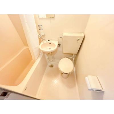 ユニオンマンスリー川崎３　404　1R・シングル☆【禁煙ルーム】■安心のオートロック＆モニター付きインターホン完備。室内洗濯機やデスク＆チェア付き■京急本線「京急川崎駅」徒歩4分の物件写真3