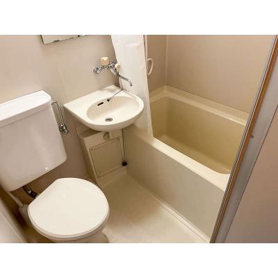 ユニオンマンスリー川崎１８　405　1K・シングル☆【禁煙ルーム】人気の角部屋！デスク・チェアがあるお部屋/深夜24時まで営業スーパー・まいばすけっとやコンビニ至近の物件写真3