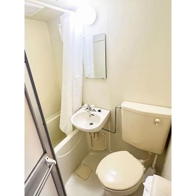 ユニオンマンスリー武蔵小杉５　205　1K・シングル☆【禁煙ルーム】デスク・チェアや2ドア冷蔵庫などの家具家電付き。武蔵小杉駅 徒歩10分/複数路線利用可で多方面へのアクセスも良好の物件写真3