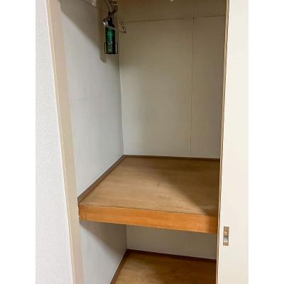 ユニオンマンスリー稲田堤２　304　1K・シングル☆【禁煙ルーム】モニター付きインターホン完備♪たっぷり収納＆デスク・チェア、2ドア冷蔵庫などの家具家電付き■選べるWi-Fi格安レンタル中！の物件写真5