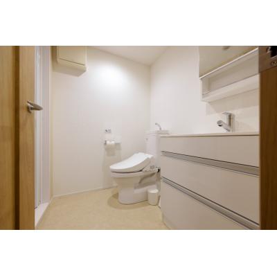新宿駅まで乗換不要！/交通アクセス抜群/広々としたお部屋/コルティーレ四谷本塩町 102の物件写真6