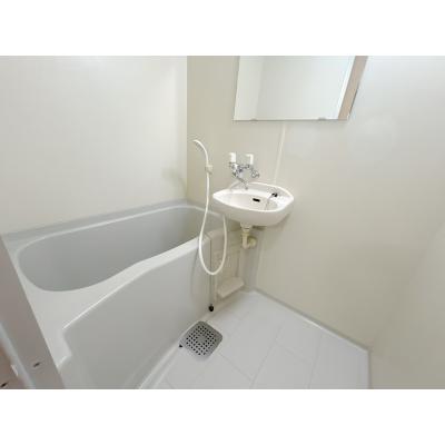 apartment 〒104-0061　東京都中央区銀座４丁目12-15 歌舞伎座タワー26階