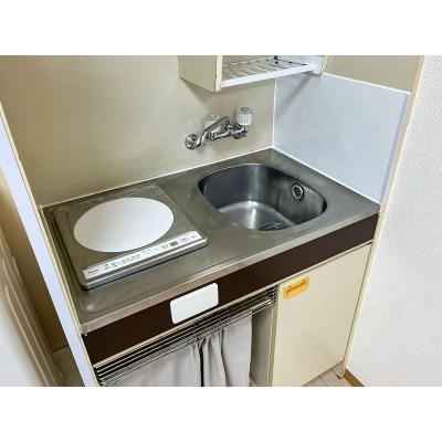 ユニオンマンスリー横浜高島町１　505 1R・セミダブル☆【禁煙ルーム】嬉しいエレベーターありの建物♪室内洗濯機など生活家電完備＆ソファ・ローテーブルのあるゆったり25㎡のお部屋の物件写真2