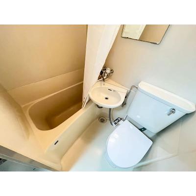 ユニオンマンスリー横浜高島町１　505 1R・セミダブル☆【禁煙ルーム】嬉しいエレベーターありの建物♪室内洗濯機など生活家電完備＆ソファ・ローテーブルのあるゆったり25㎡のお部屋の物件写真3