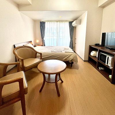 アーバンウイング広島8-1　EDIONピースウイングまで徒歩2分 / 平和記念公園まで徒歩8分【ダブルベット】【無料Wi-Fi】【保証人不要】の外観画像