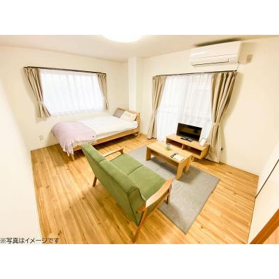 ●2026年4月19日から入居可●ユニオンマンスリー横浜反町２　201　1DK・セミダブル☆【禁煙ルーム】広々１DK＆人気の角部屋物件！ダイニングテーブルやゆったり二人掛けソファ付き。東急東横線 反町の物件写真1